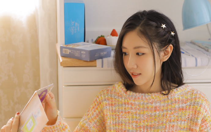 黄仁勋年内第三次访华，用这个词形容中国AI产业